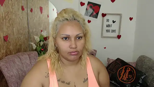 laleska montenegro online show from November 13, 3:21 am