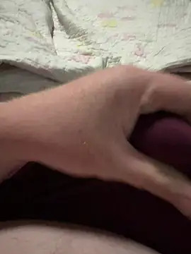 anonimo7762 online show from April 16, 12:11 am