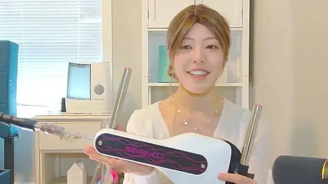 Nana with online show from December 19, 10:12 pm