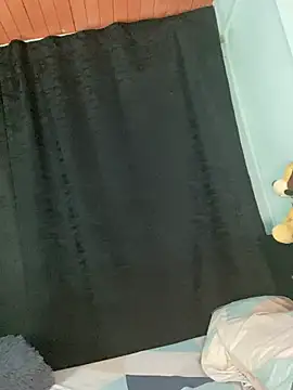 Snapshot of EVAH_LEE_ chatting on July 3, 3:57 am EVAH LEE online show from July 3, 3:57 am