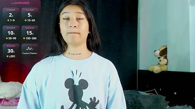 EVAH LEE  online show from December 22, 4:01 am