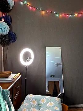 PeachyAriel online show from March 28, 11:06 pm