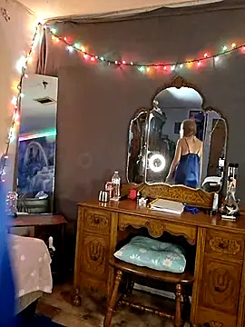 PeachyAriel online show from April 12, 2:26 am