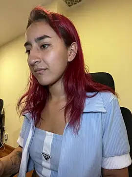 JuliethaDemon  online show from April 14, 1:49 pm