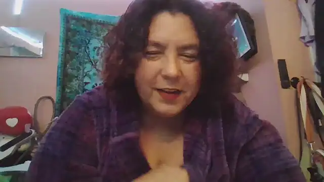 lil-gemini-hippy online show from March 16, 1:24 am