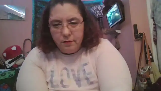 lil-gemini-hippy online show from February 21, 12:12 am