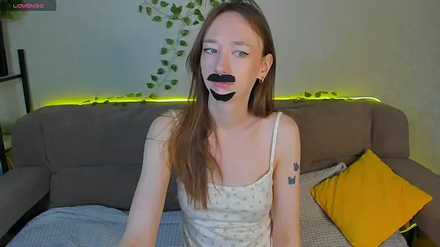 Snapshot of Miche1le_Allenne chatting on November 14, 1:09 am Miche1le Allenne online show from November 14, 1:09 am