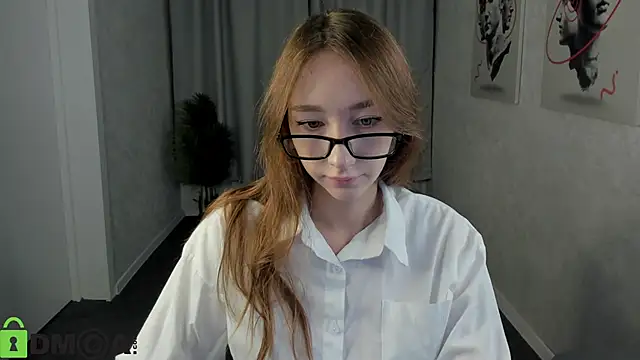 Snapshot of Miche1le_Allenne chatting on October 3, 1:09 am Miche1le Allenne online show from October 3, 1:09 am