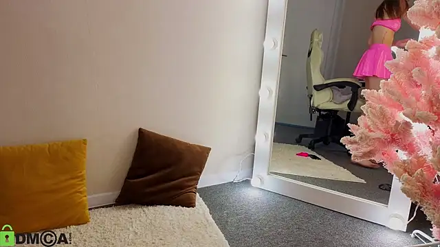 Miche1le Allenne online show from December 16, 1:10 am