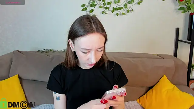 Snapshot of Miche1le_Allenne chatting on October 27, 1:06 am Miche1le Allenne online show from October 27, 1:06 am