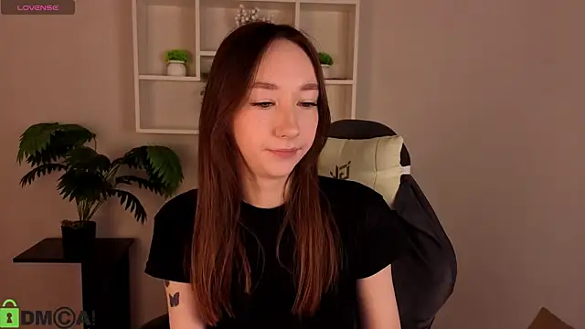 Miche1le Allenne online show from April 3, 1:23 am