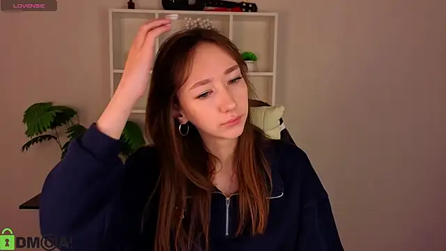 Miche1le Allenne online show from April 19, 1:06 am