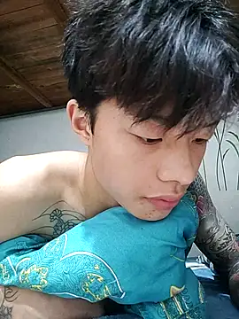 Snapshot of junjun1189 chatting on November 6, 12:14 am junjun1189 online show from November 6, 12:14 am