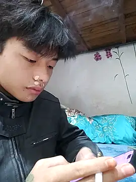 Snapshot of junjun1189 chatting on November 8, 12:58 am junjun1189 online show from November 8, 12:58 am