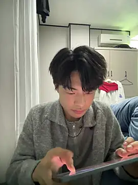 junjun1189 online show from April 25, 3:20 am