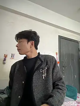 junjun1189 online show from April 14, 3:44 am