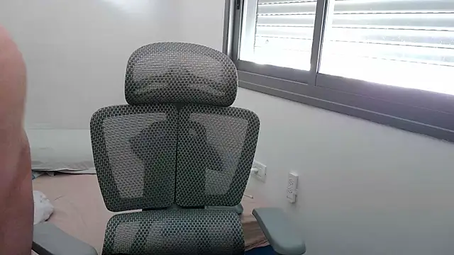 raynstars online show from March 22, 10:39 am