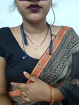 Snapshot of BEAUTY_QUE chatting on October 22, 11:31 am BEAUTY QUE online show from October 22, 11:31 am