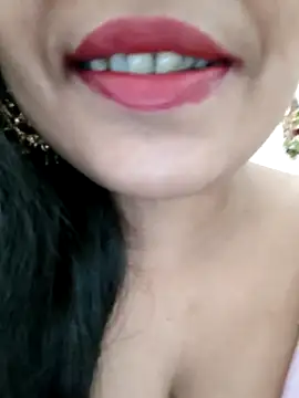 Snapshot of Sofia-ex chatting on November 5, 7:00 am Sofia-ex online show from November 5, 7:00 am