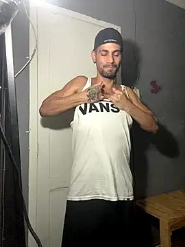 nando  master37 online show from November 27, 10:10 pm