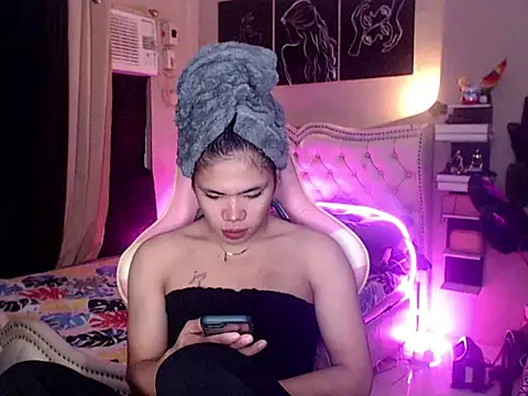 Ionic Aika online show from November 21, 9:19 am