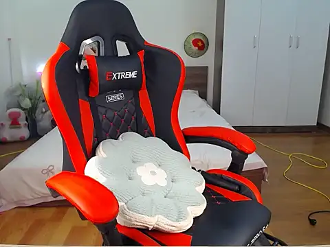 NANA 199k online show from April 9, 3:52 am