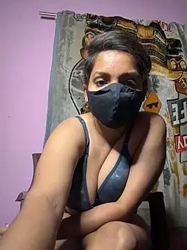 your-cute-baby online show from June 3, 6:12 pm