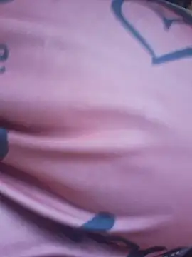 Snapshot of your-cute-baby chatting on December 15, 9:15 am your-cute-baby online show from December 15, 9:15 am