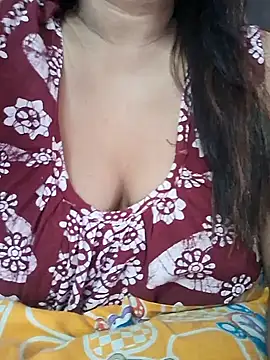 Snapshot of your-cute-baby chatting on November 18, 10:40 am your-cute-baby online show from November 18, 10:40 am