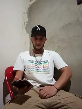 sebastiansebolla online show from July 8, 12:13 am
