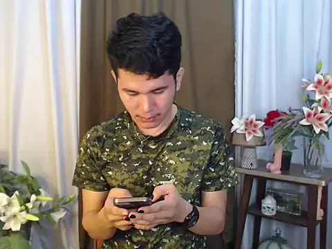 master kent online show from December 17, 11:04 am