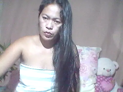 Snapshot of 66pineapple chatting on October 18, 3:36 pm 66pineapple online show from October 18, 3:36 pm