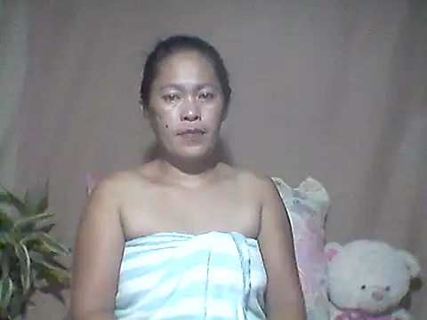 Snapshot of 66pineapple chatting on October 19, 12:30 pm 66pineapple online show from October 19, 12:30 pm