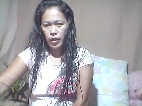 Snapshot of 66pineapple chatting on October 3, 1:01 pm 66pineapple online show from October 3, 1:01 pm