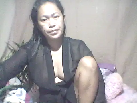 Snapshot of 66pineapple chatting on October 7, 12:33 am 66pineapple online show from October 7, 12:33 am