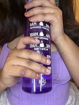 annanya01 online show from April 19, 3:51 am