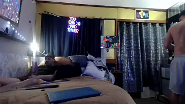 Xstumpy online show from April 9, 8:26 pm