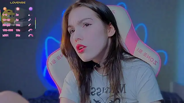 Sophie SkyAngel online show from June 5, 4:17 am