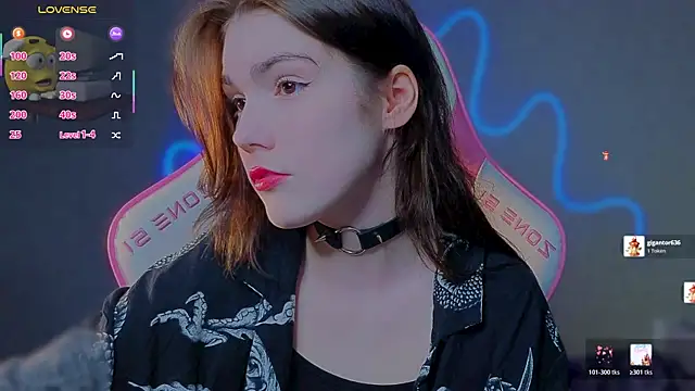 Snapshot of Sophie_SkyAngel chatting on May 31, 6:30 am Sophie SkyAngel online show from May 31, 6:30 am