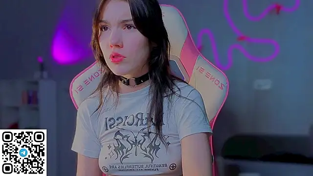 Sophie SkyAngel online show from March 5, 12:57 pm