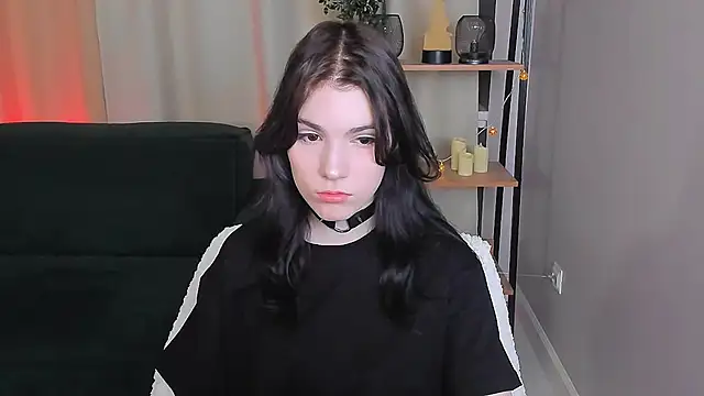 Snapshot of Sophie_SkyAngel chatting on September 17, 9:17 pm Sophie SkyAngel online show from September 17, 9:17 pm