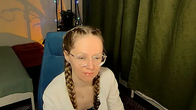  Goldilocks  online show from October 6, 5:24 pm