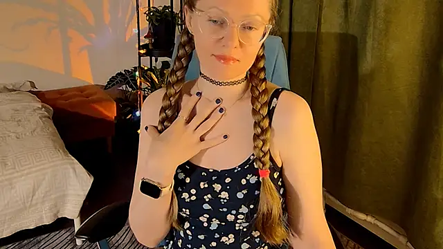  Goldilocks  online show from October 13, 6:20 pm