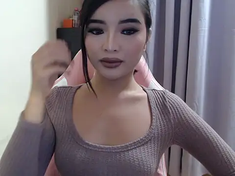 Sweetcummer laura online show from February 1, 7:50 am