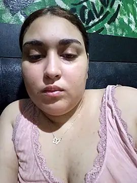 Snapshot of Karima_One_ chatting on October 13, 7:43 am Karima One online show from October 13, 7:43 am