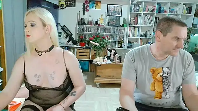 Barbieandteddy online show from May 17, 2:28 pm