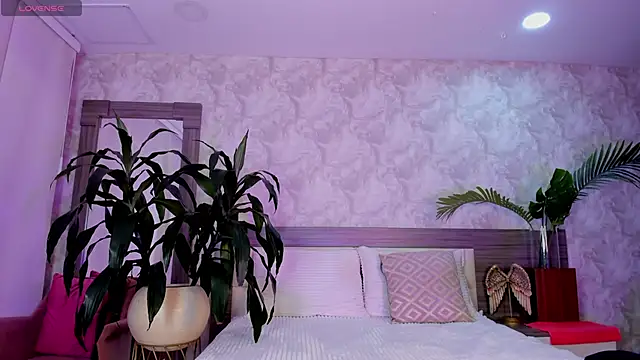 Alaiaguerra online show from June 12, 8:06 pm