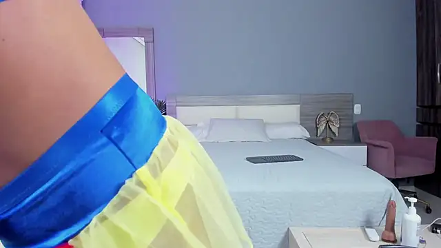 Alaiaguerra online show from October 31, 4:36 pm