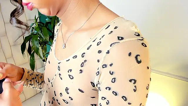 Alaiaguerra online show from March 7, 1:05 pm