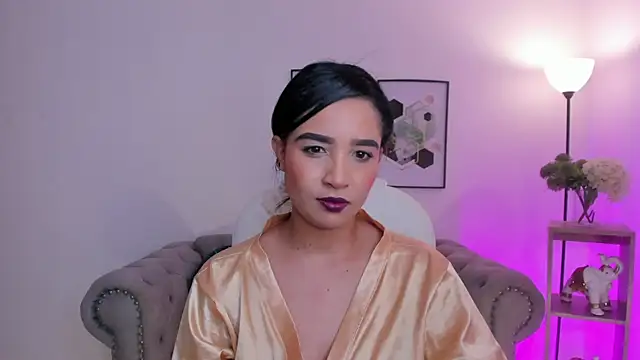 Sharon breezee online show from November 25, 4:24 am